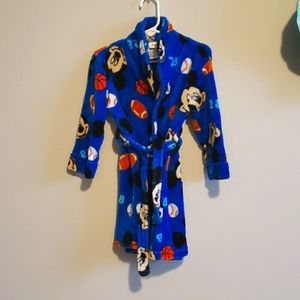 Last chance! Disney Mickey Mouse plush robe for boys 3T